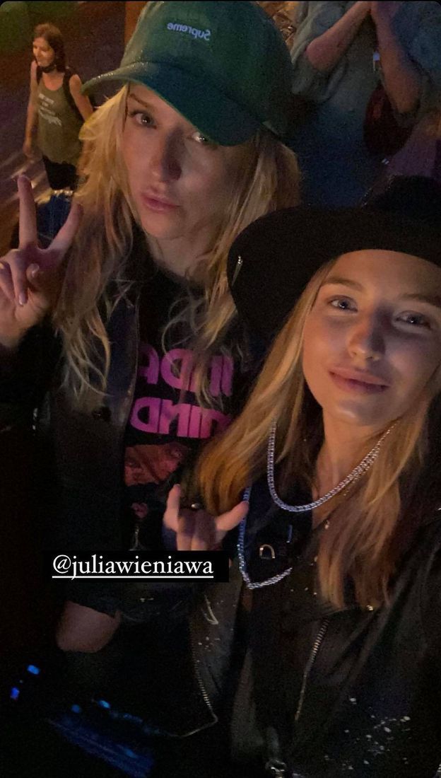 Jessica Mercedes i Julia Wieniawa