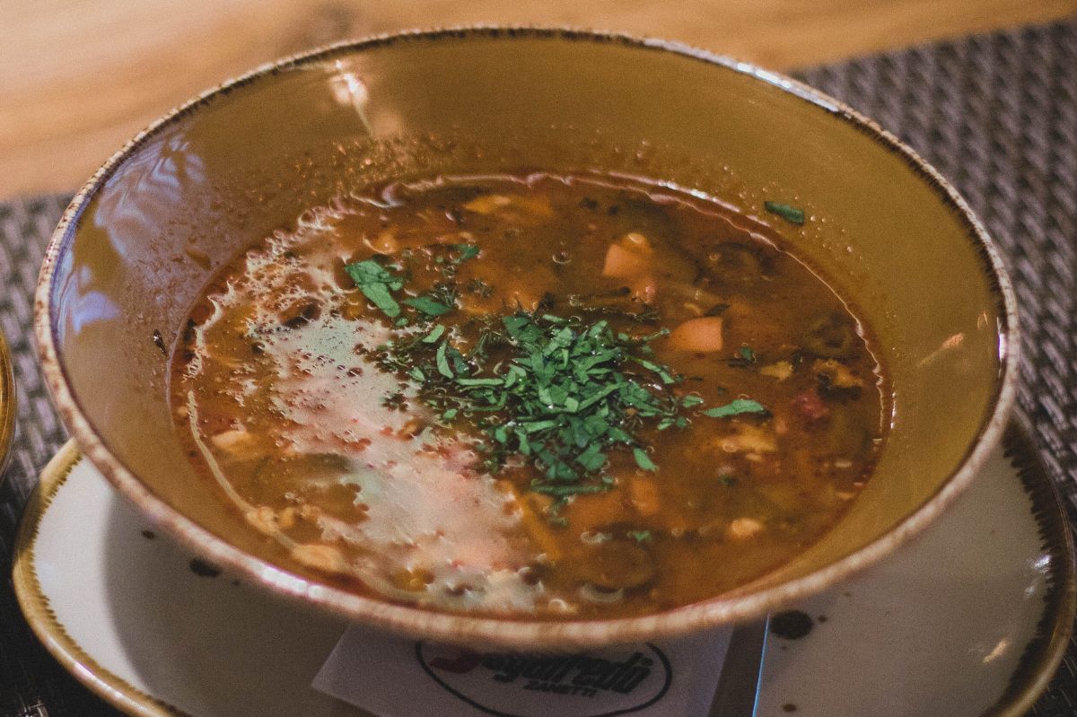 Większość Polaków nie próbowała tej zupy. Zwykła grzybowa się nie umywa