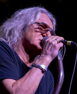 Żona Grzegorza Markowskiego przyjęła szczepionkę. Mąż jej towarzyszył