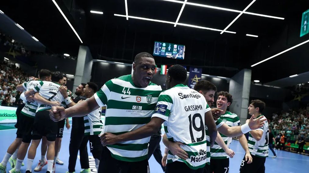 Materiały prasowe / EHF / Na zdjęciu: szczypiorniści Sportingu CP