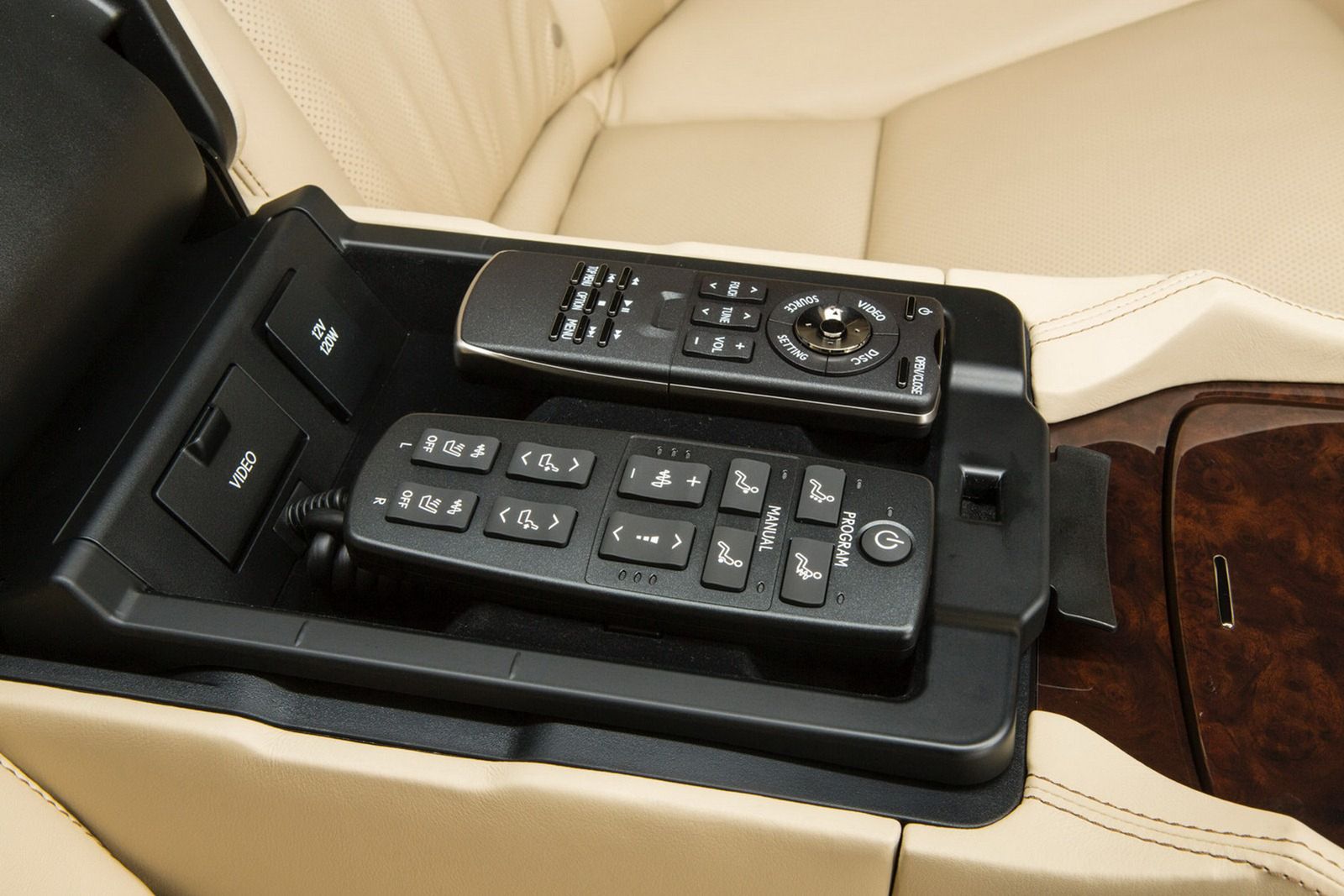 Lexus LS460, LS460 F-Sport oraz LS600h L [galeria] 32