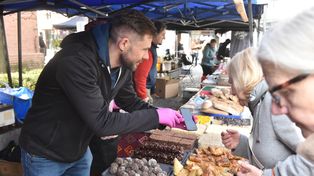 Toruń: Wolny Jarmark przyciągnął tłumy. Tak handlowano