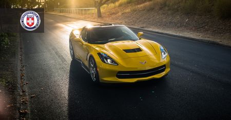 Chevrolet Corvette C7 Stingray na felgach HRE [galeria zdjęć]