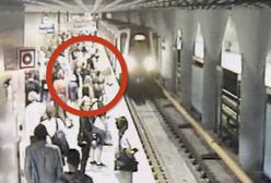 Dramatyczne zdarzenie w metrze. Mężczyzna chciał wepchnąć kobietę pod pociąg