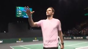 Rosjanin nie podał ręki rywalowi. Oto powód