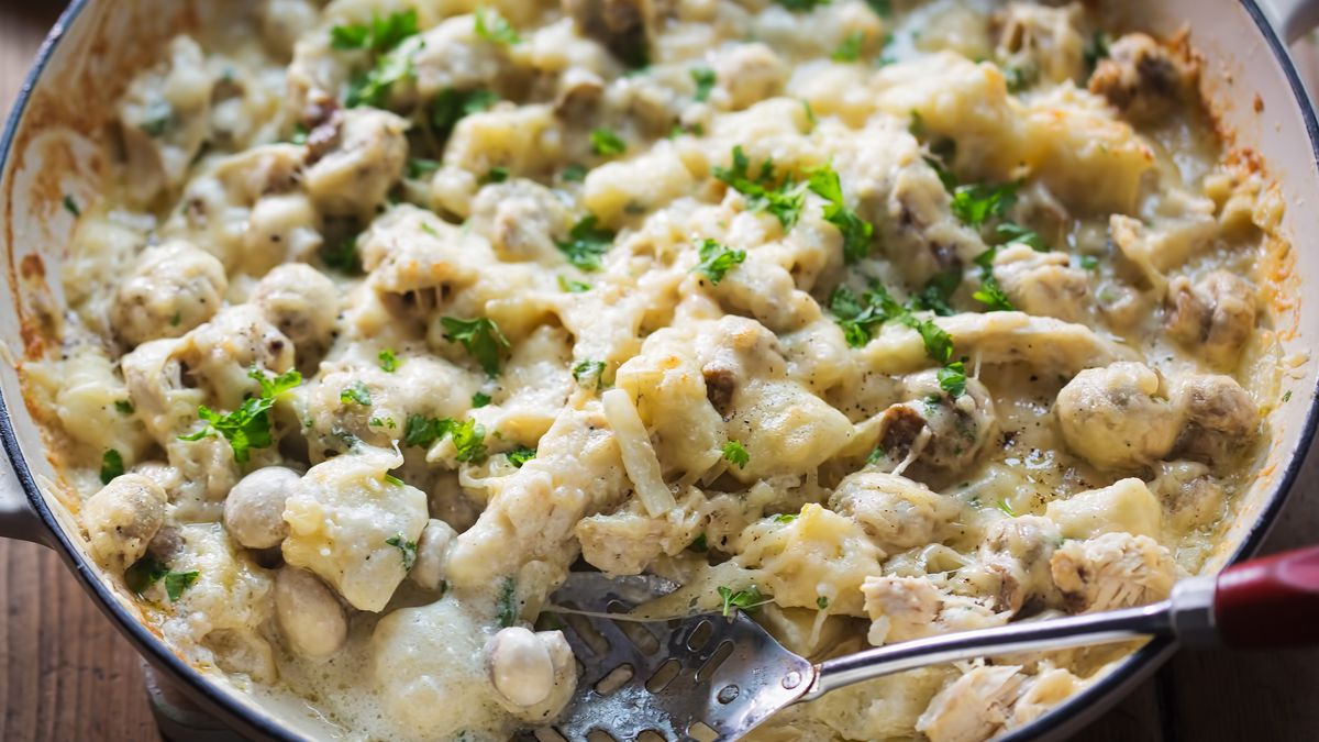 Zapiekanka z gnocchi i grzybami leśnymi