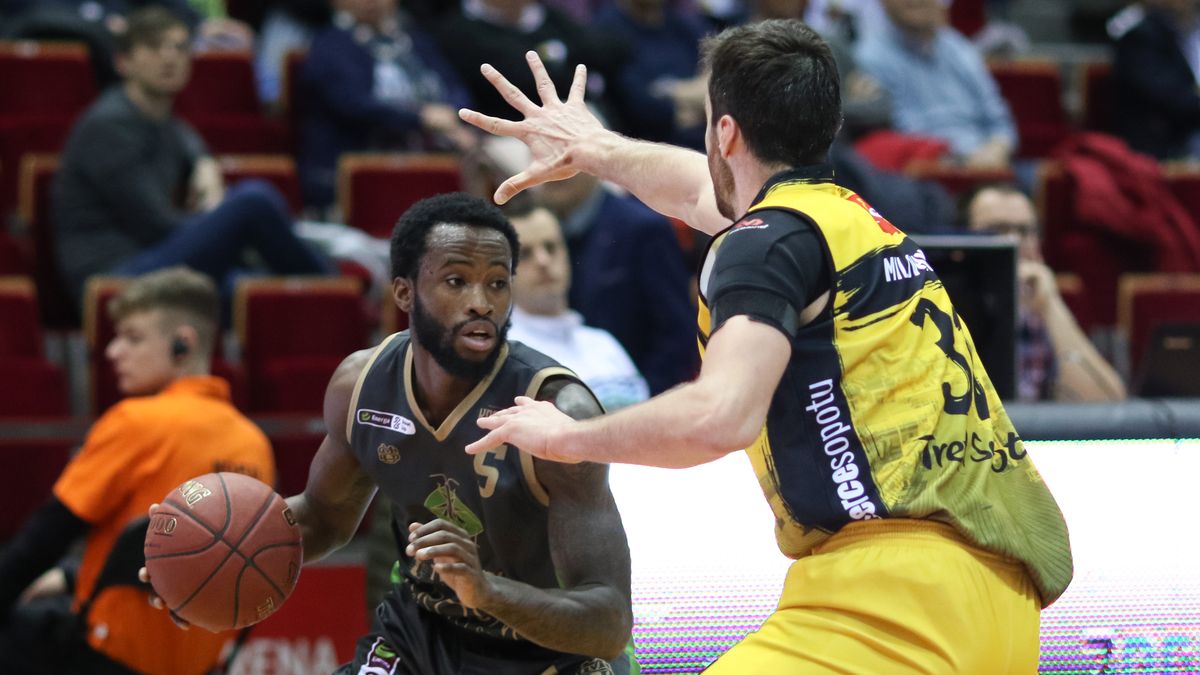 Newspix / Grzegorz Jędrzejewski / Na zdjęciu: Jabarie Hinds