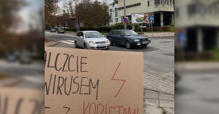 Lublin. Kobiety blokują przejścia dla pieszych, policja na miejscu. Lista zablokowanych ulic