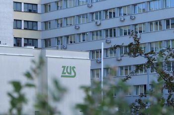 Nowe zasady liczenia stażu. Lawina wniosków w ZUS