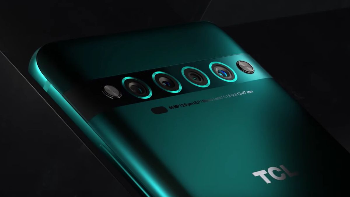 TCL 10 Pro, 10 5G i 10L oficjalnie. TCL stawia na poczwórne aparaty z podwójnym podświetleniem 1