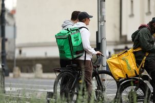 Uber przejmuje właściciela Glovo. Zapłaci 14,8 mld euro