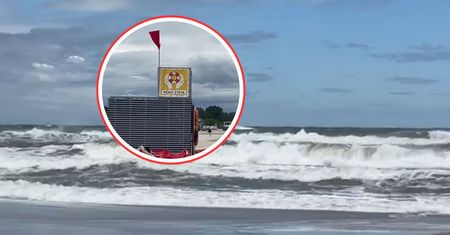 13:30 nad Bałtykiem. Czerwona flaga na plaży. Wyciągnęli ją z morza