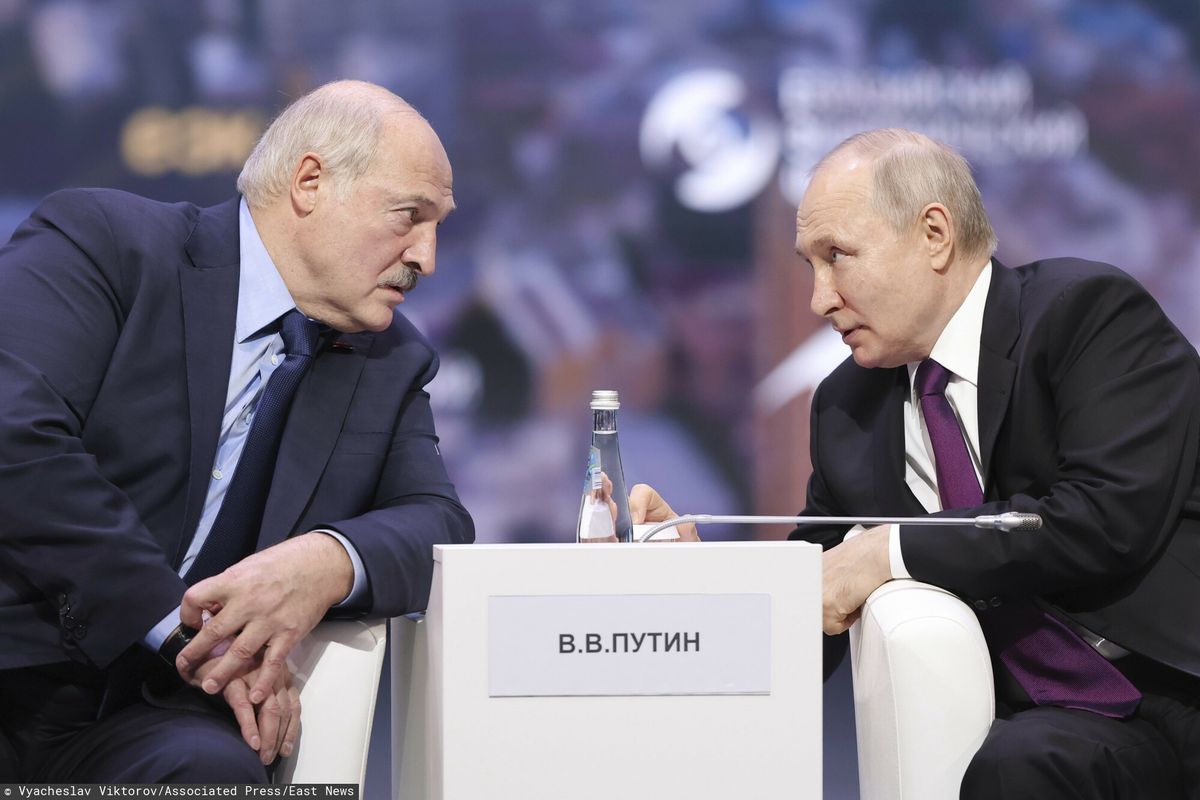 Moskwa i Mińsk podpisali porozumienie o rozmieszczeniu na Białorusi broni jądrowej