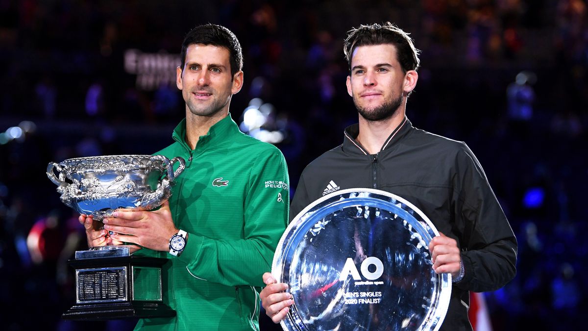 Novak Djoković (z lewej) i Dominic Thiem, mistrz i finalista Australian Open 2020