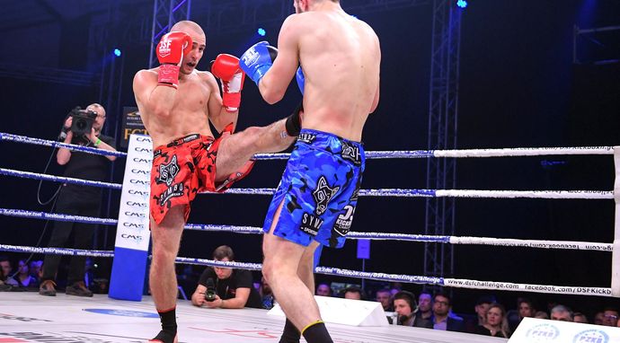 Sporty walki: Babilon Boxing Show & K-1 w Legionowie - walka: Jan Lodzik - Mateusz Polski  20.10.2023
