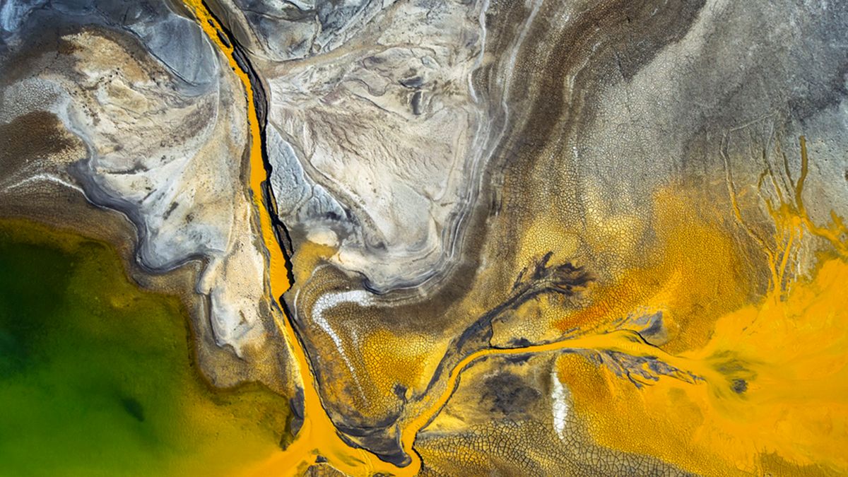 „Lubię pozostawiać niedosyt” - fotografie z lotu ptaka Kacpra Kowalskiego 1