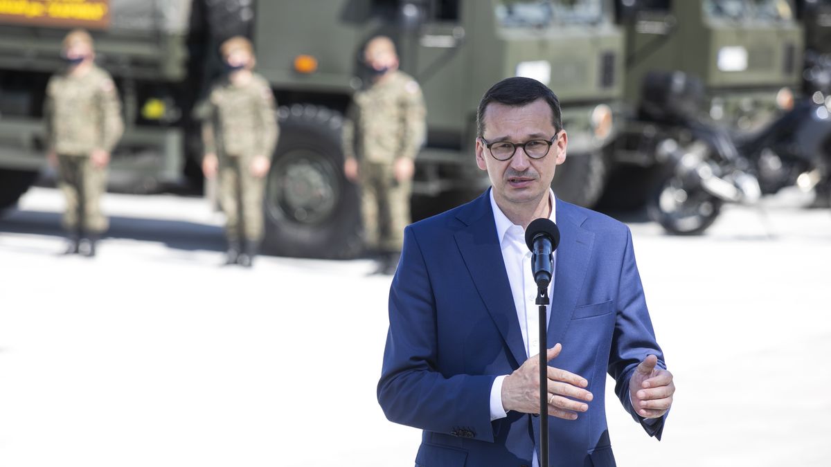 01.07.2020. Chelm. Wizyta Mateusza Morawieckiego w 24. Batalionie Lekkiej Piechoty 2 Lubelskiej Brygady Obrony Terytorialnej.  Jacek Szydlowski
