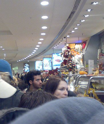 Z życia gwiazd: Terrazzino w kolejce w McDonald'sie