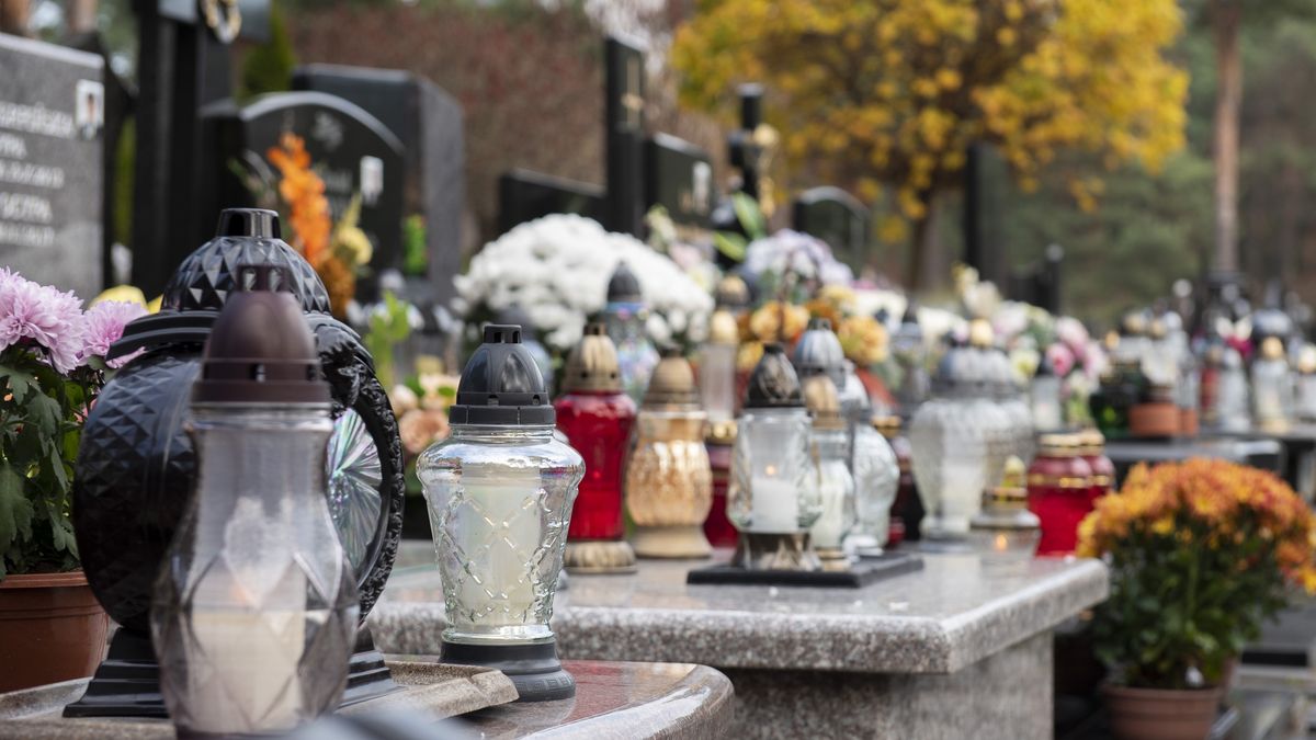 Ile kosztuje sprzątanie grobów?