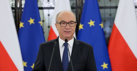 "Wara politykom". Zwrócił się na antenie do prezydenta