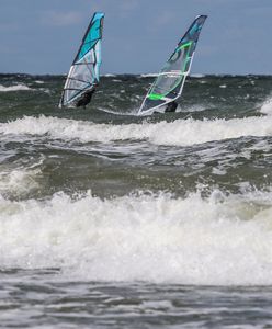 Silny wiatr na północy Polski. IMGW ostrzega