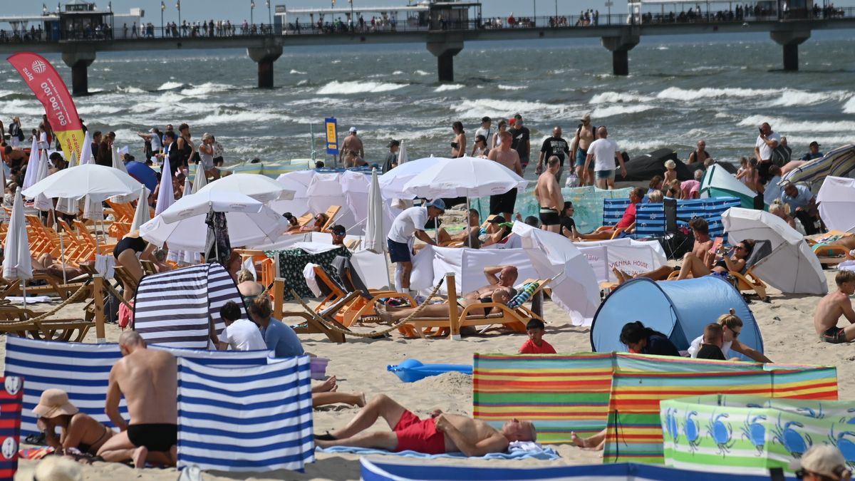 Na zdjęciu plaża w Międzyzdrojach