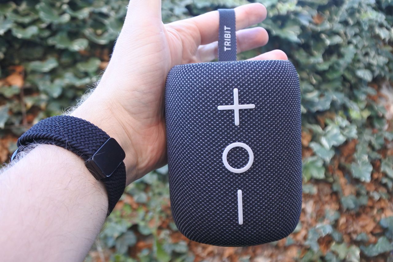 TRIBIT StormBox Mini+ − recenzja małego, ale głośnego głośnika BT
