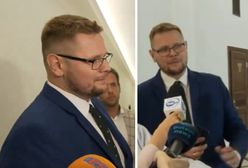 Woś wyraźnie zdenerwowany. Przerwał konferencje z dziennikarzami