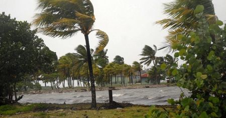 Isaac spustoszył Haiti. Zmierza na Florydę