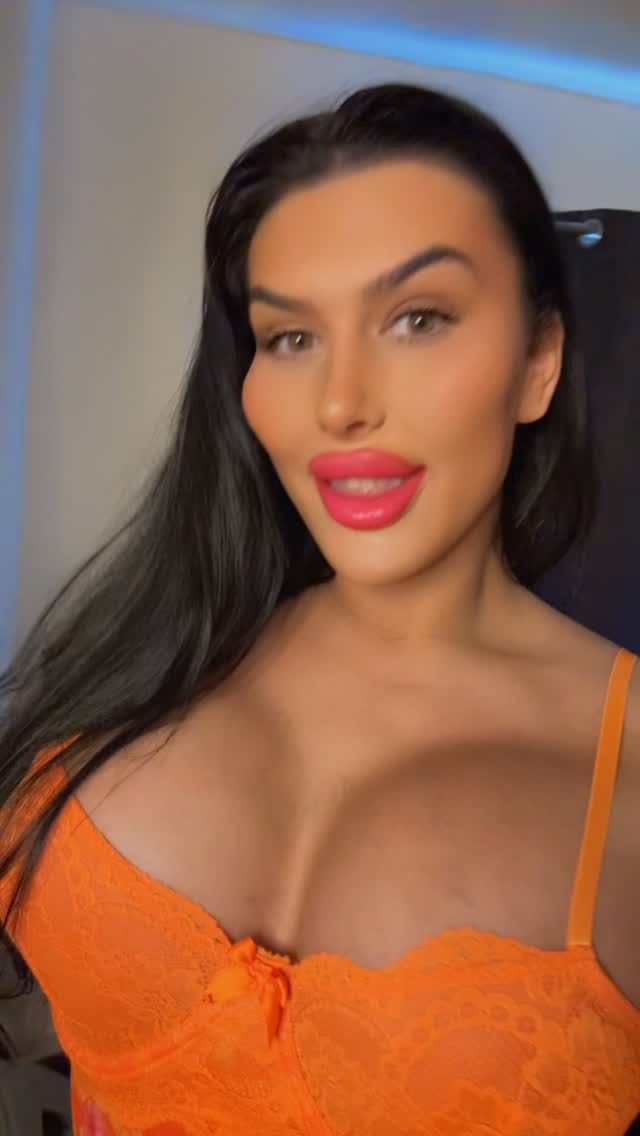 Sofia Lips