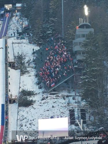 Wolne miejsca w górnych sektorach Wielkiej Krokwi