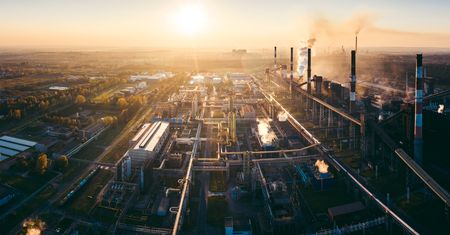 Transformacja energetyczna w świecie napięć