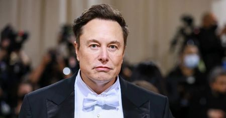 Musk wzbudza duże kontrowersje. Nakręcą jego biografię
