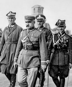 Piłsudski wpadł w panikę, nie wiedział co robić. W efekcie zginęło 400 Polaków
