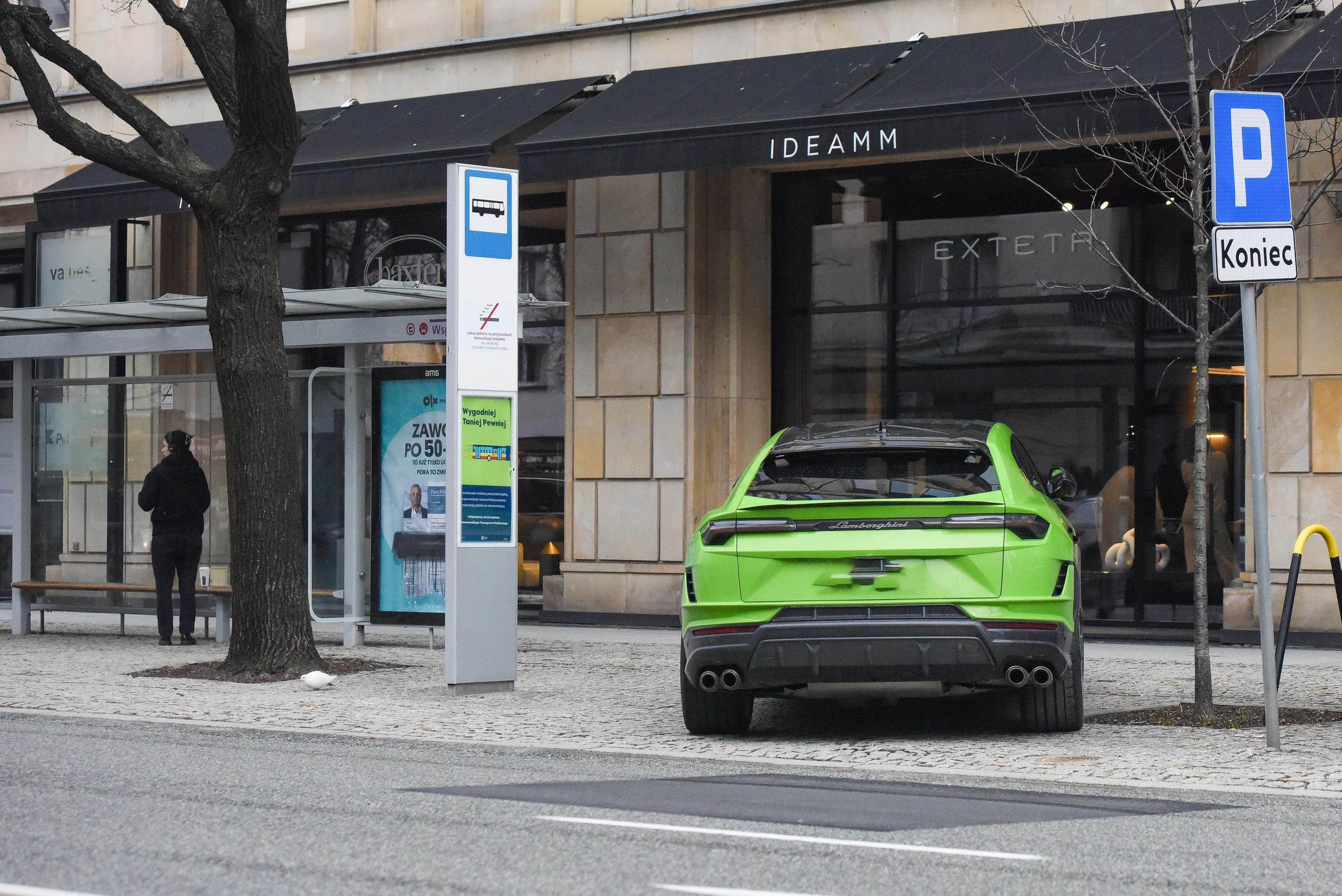 Kuba Wojewódzki łamie przepisy drogowe