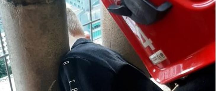 Warszawa. 4-latek uwięziony na najwyższym piętrze Pałacu Kultury i Nauki - Vimarsana News