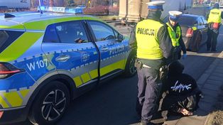 Szczecin: 26-latek z dożywotnim zakazem jazdy uciekał policji. Badanie wykazało, że jechał po narkotykach