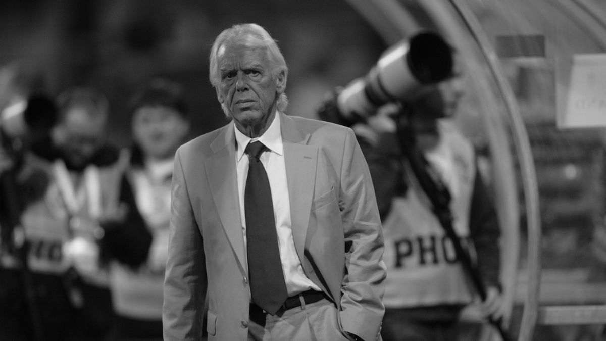 PAP / Bartłomiej Zborowski / Na zdjęciu: Leo Beenhakker