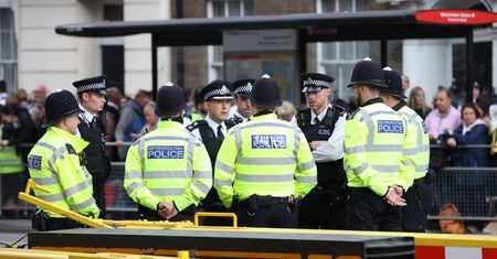 "Przerażający atak" w centrum Londynu. Ranni policjanci