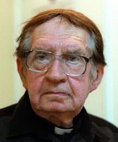 Poloniści przeciw zakazowi publikowania dzieł ks. Twardowskiego