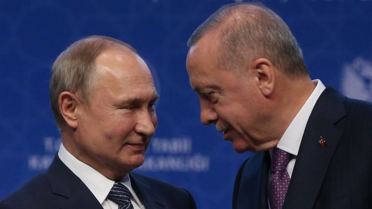 Władimir Putin i Recep Tayyip Erdogan podczas otwarcia gazociągu TurkStream w styczniu 2020 r.