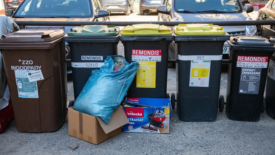 Rozwiązanie, na jakie zdecydowano się w Nowym Mieście nad Wartą - by dzielić frakcję bio na dwie - &#34;ogrodową&#34; i &#34;kuchenną&#34; - jest rzadkością. Dla mieszkańców Poznania i większości mieszkańców Wielkopolski nie zmieni się nic.