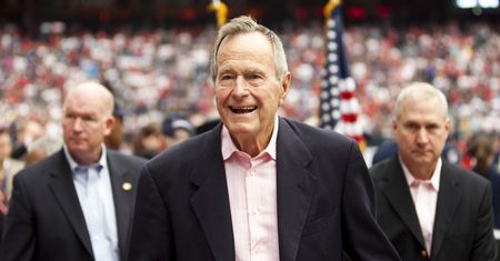 USA: Były prezydent George H. W. Bush pozostaje w szpitalu
