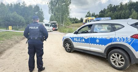 Dramat na Pomorzu. Ciało 23-latki w samochodzie