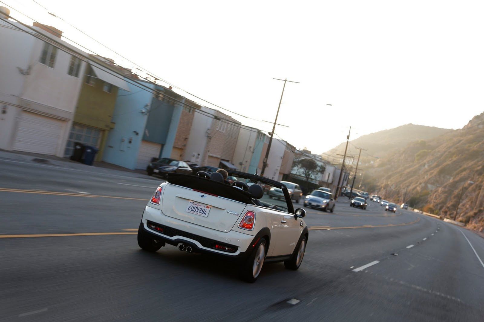 Galeria Mini jako celebracja sprzedaży półmilionowego egzemplarza w USA 67