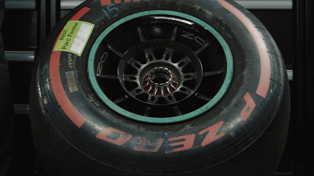 Twitter / Mercedes / Na zdjęciu: koło z bolidu Valtteriego Bottasa