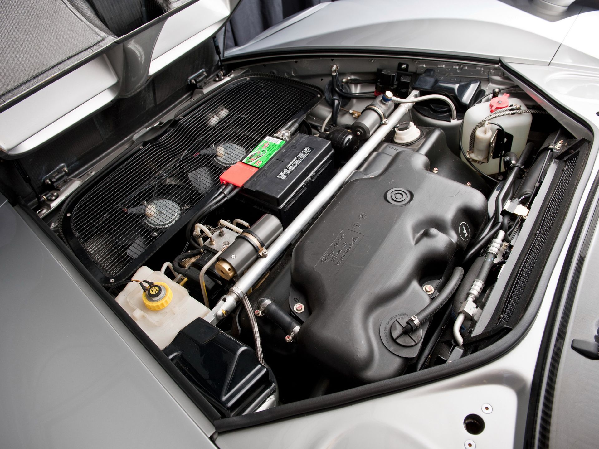 Porsche 911 GT1 Straßenversion - z toru na drogę [galeria zdjęć] 20