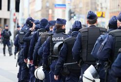 Nowe identyfikatory dla policjantów. Przestaną być anonimowi