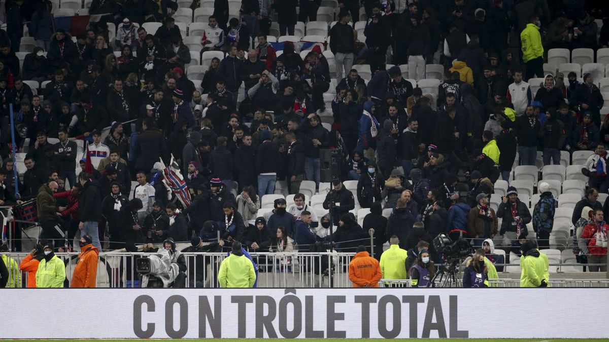 Zdjęcie okładkowe artykułu: Getty Images /  / Na zdjęciu: Kibice Olympique Lyon