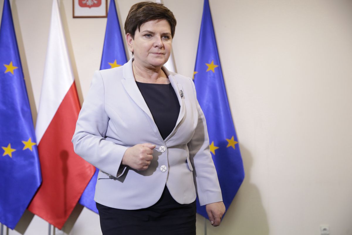 "Strefy wolne od LGBT". Beata Szydło pisze do Komisji Europejskiej ws. odmowy grantów unijnych